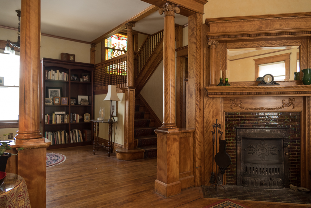 Dining room at 1319 Adams